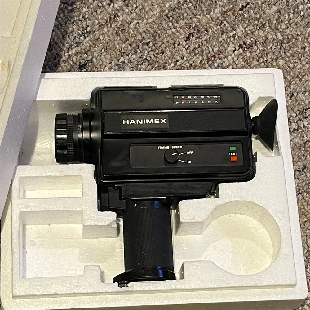 Antique Hanimex XL 822 Super 8mm Movie Camera